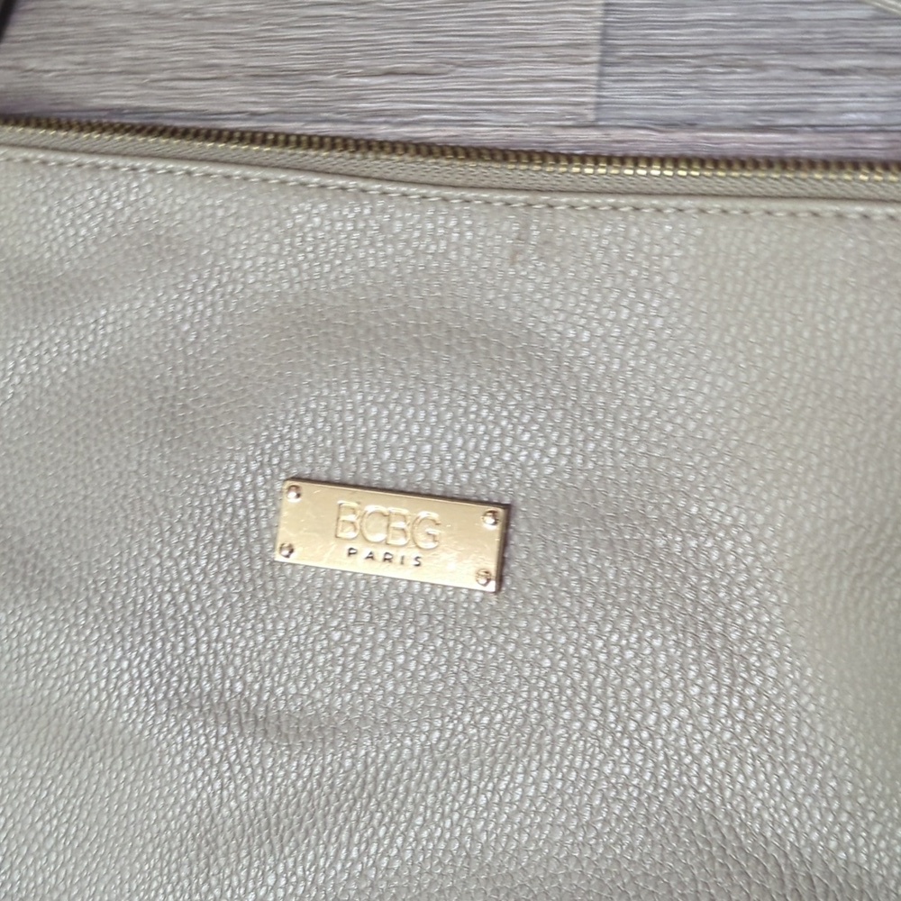 BCBG Crossbody Gray Purse Bag - Picture 2 of 7